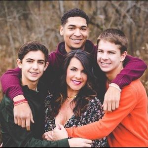 Meet your Posher, Brandi